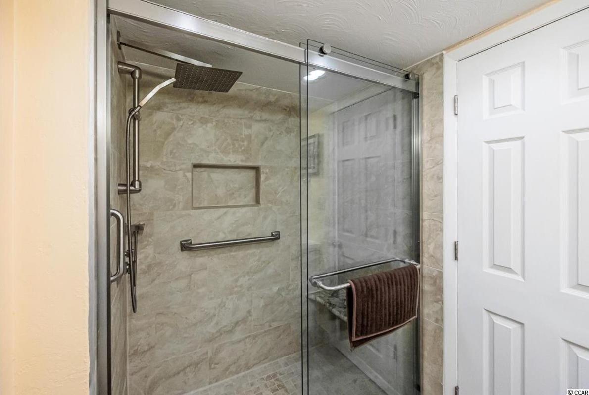 Spacious Ocean View Suite With Beautiful Updates! - Ocean Dunes Tower 2 Unit 6121 - Sleeps 6 Guests! Myrtle Beach Kültér fotó